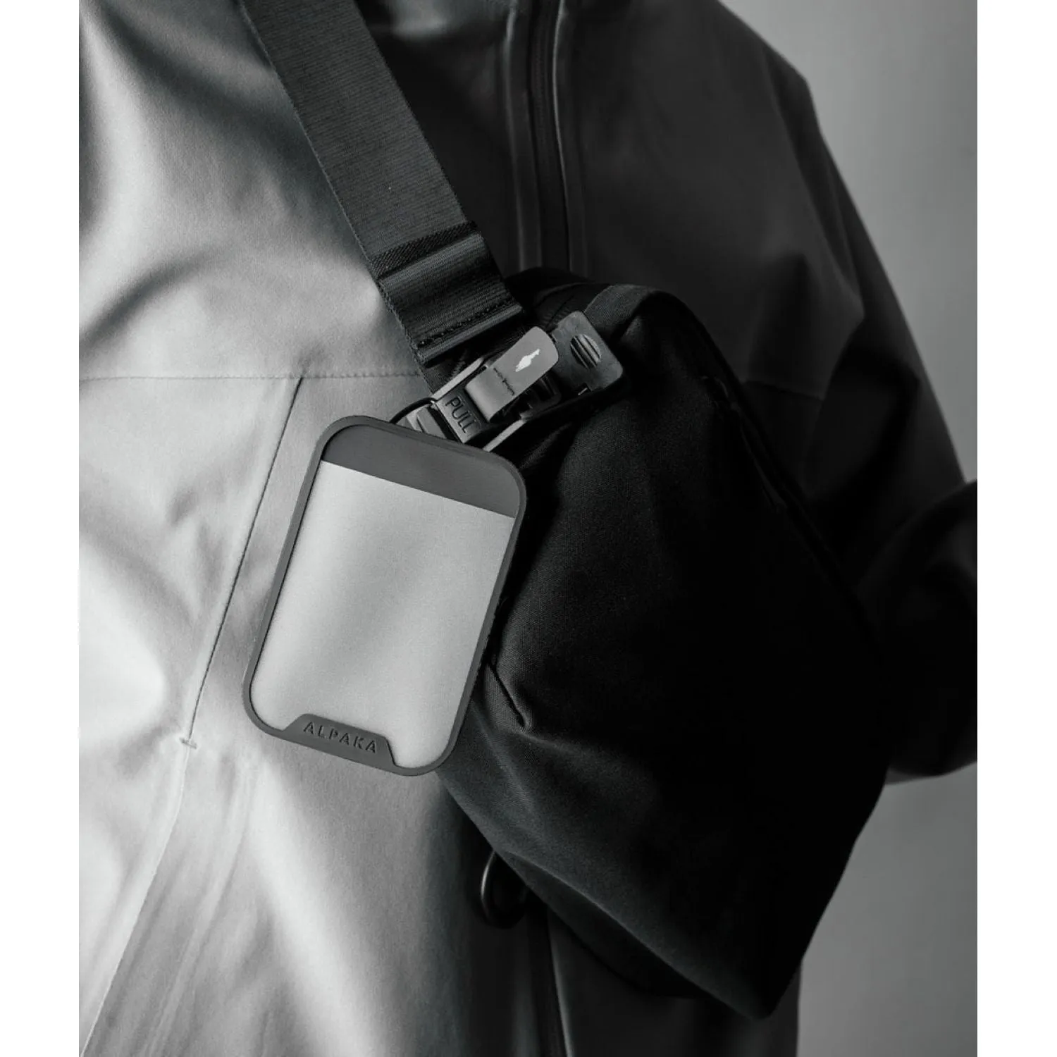 V2.0 Compact ALPAKA Go Sling Mini - Ideal for On-The-Go Lifestyle