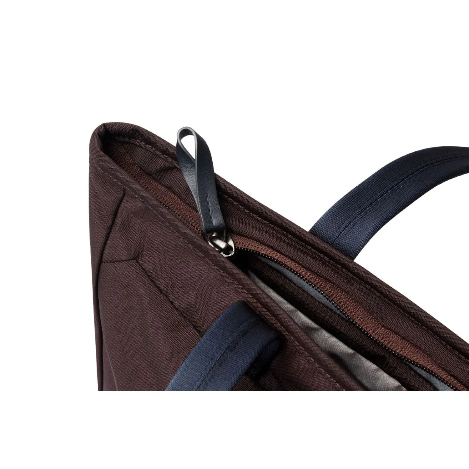Compact Bellroy Tokyo Tote - Stylish and Functional Everyday Bag