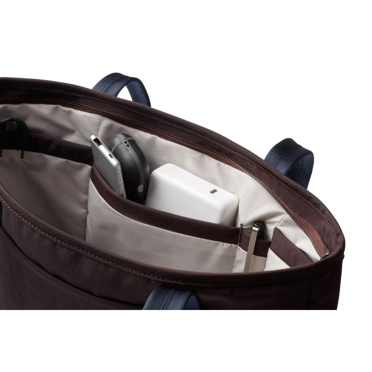 Compact Bellroy Tokyo Tote - Stylish and Functional Everyday Bag