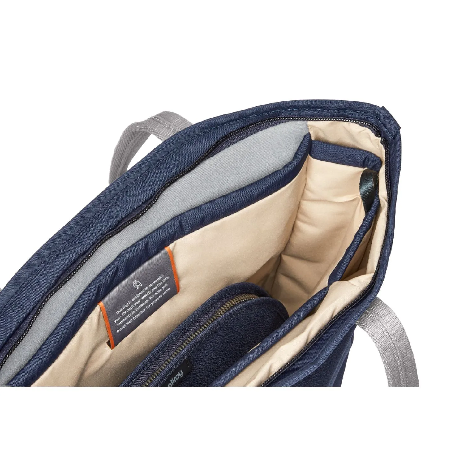 Compact Bellroy Tokyo Tote - Stylish and Functional Everyday Bag