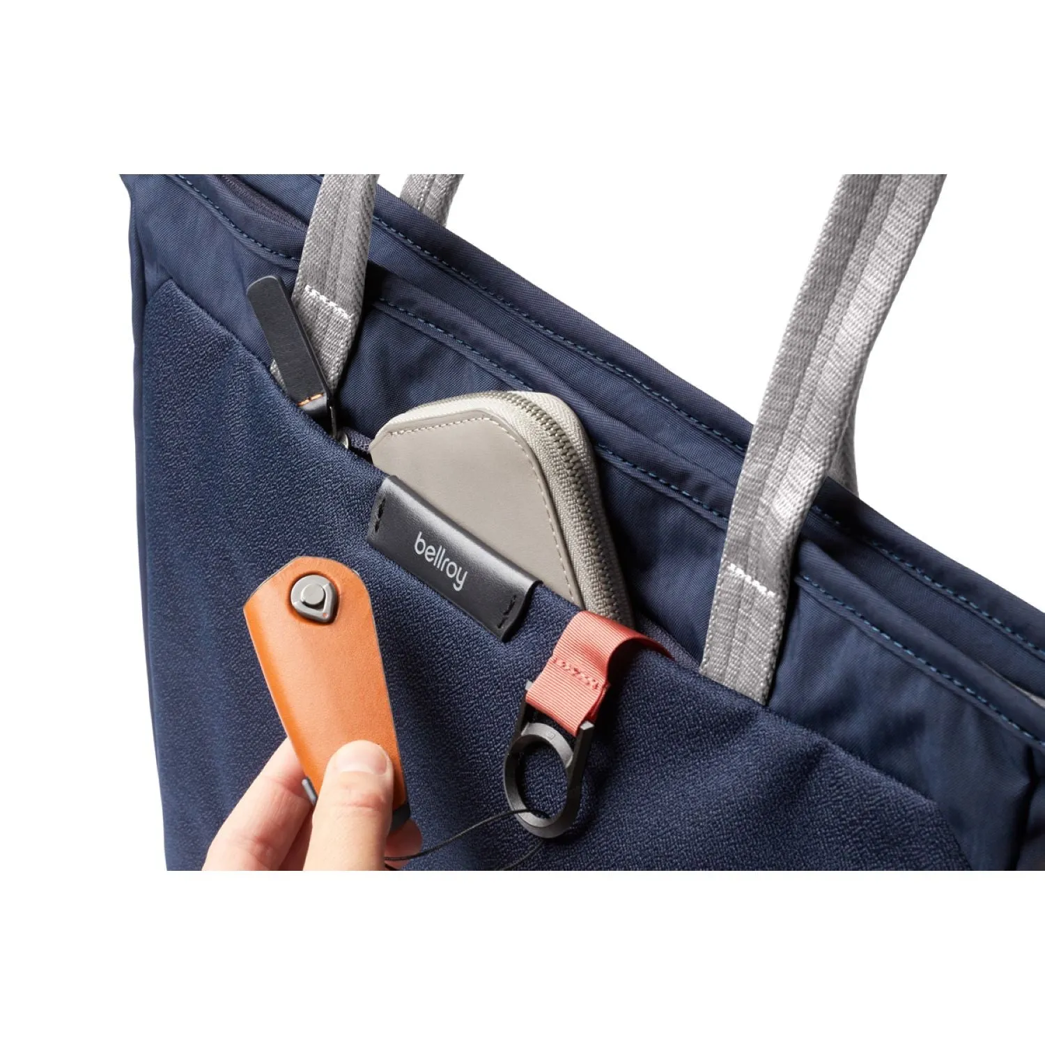 Compact Bellroy Tokyo Tote - Stylish and Functional Everyday Bag