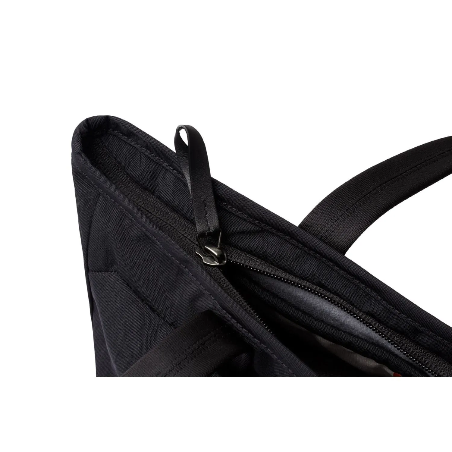 Compact Bellroy Tokyo Tote - Stylish and Functional Everyday Bag