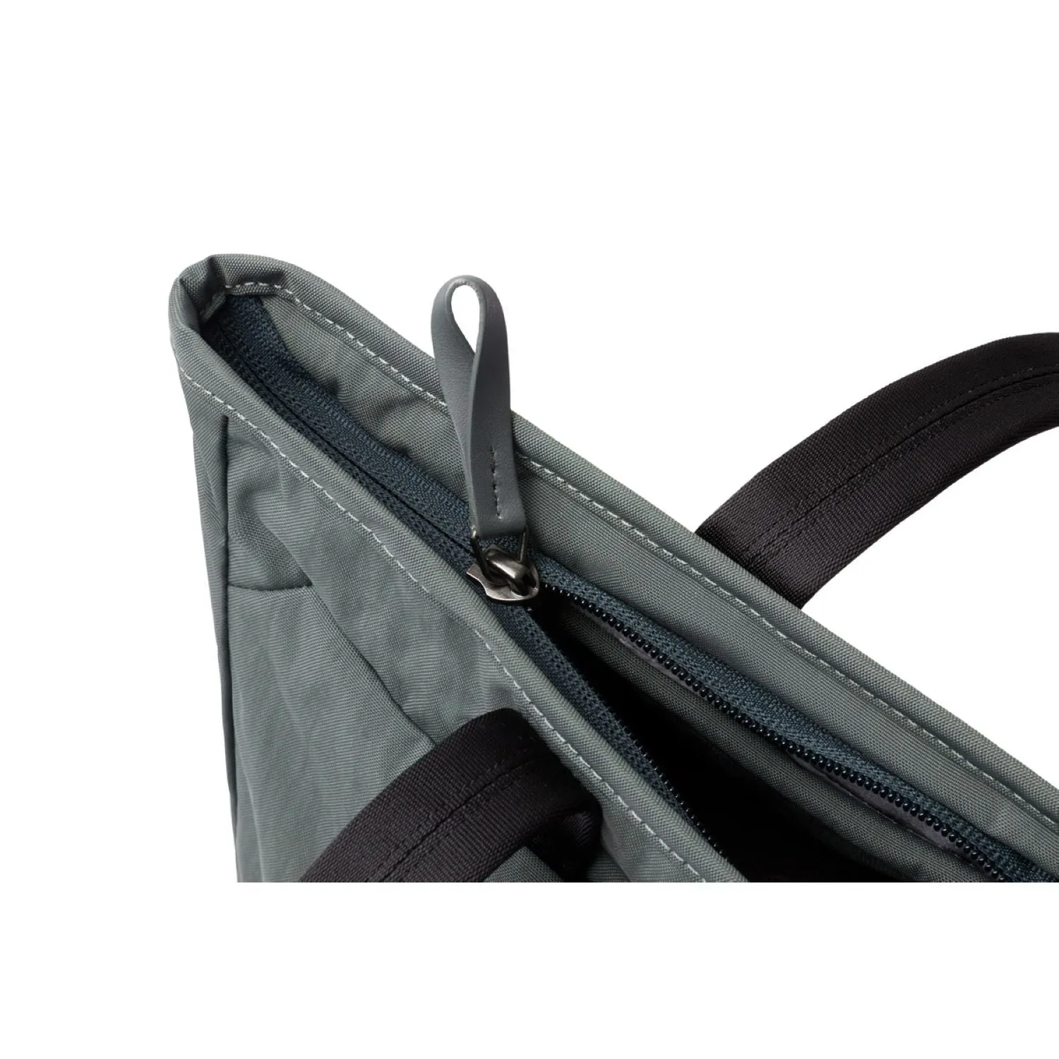 Compact Bellroy Tokyo Tote - Stylish and Functional Everyday Bag