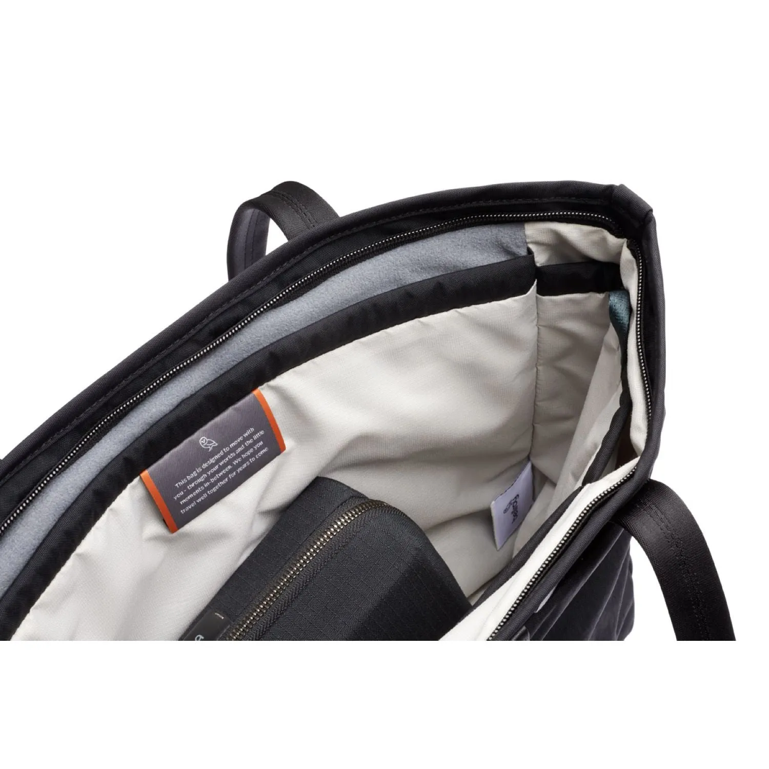 Compact Bellroy Tokyo Tote - Stylish and Functional Everyday Bag