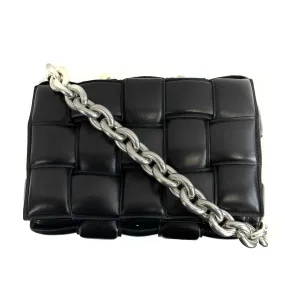 Bottega Veneta Black Chain Cassette Padded Crossbody and Shoulder Bag - Elegant Luxury Accessory