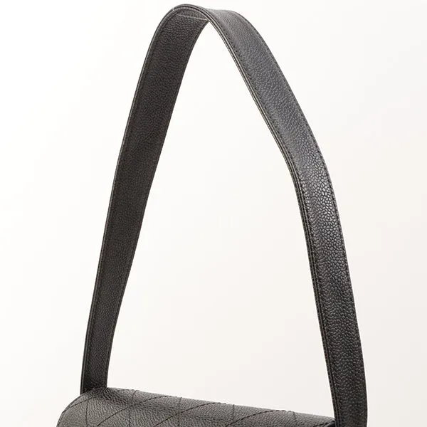 Chanel Around 1997 Made Caviar Skin Turn-Lock Shoulder Bag Black