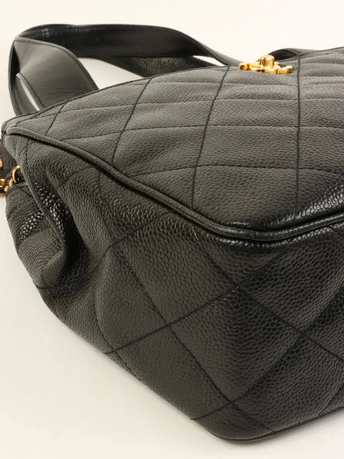 CHANEL Around 1997 Made Turn-Lock Shoulder Bag Black