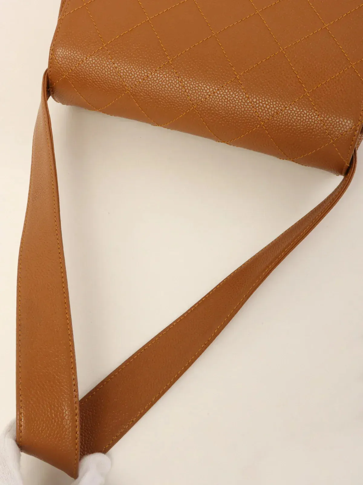 CHANEL Around 1998 Made Caviar Skin Turn-Lock Shoulder Bag Camel