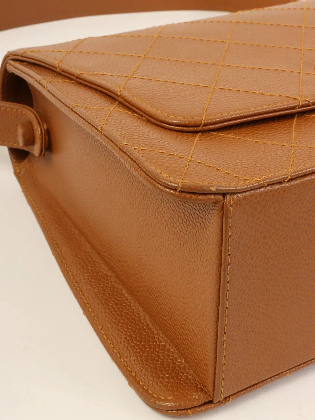 CHANEL Around 1998 Made Caviar Skin Turn-Lock Shoulder Bag Camel