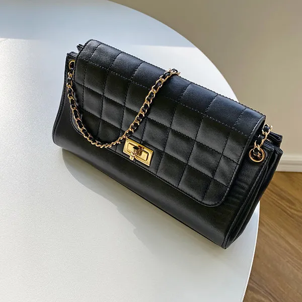 CHANEL Around 2001 Made Chocolate Bar 2.55 Chain Bag Black