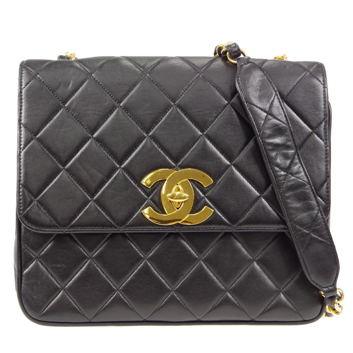 CHANEL Chain Shoulder Bag Black Lambskin