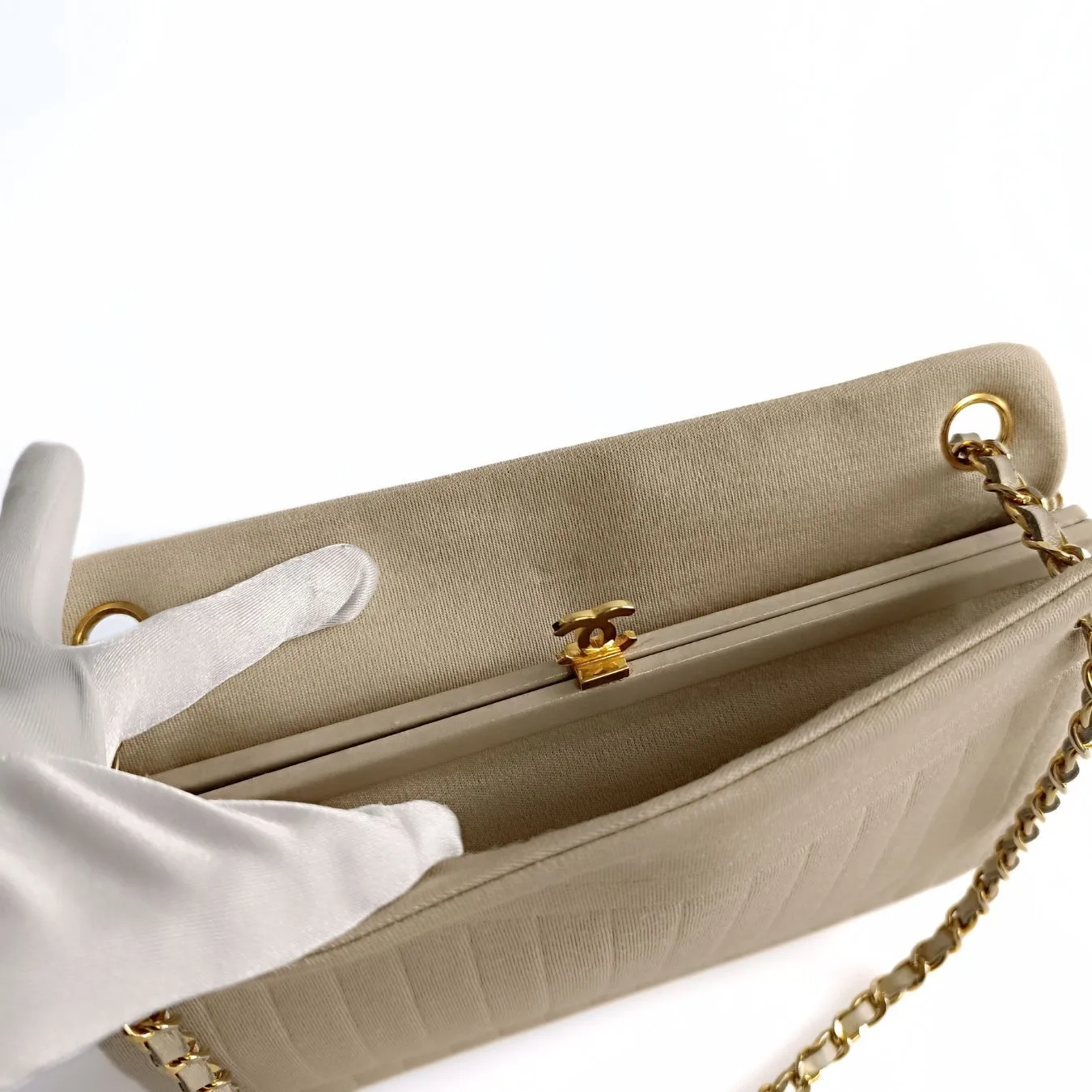 CHANEL Chanel Chanel vintage shoulder bag in beige cotton