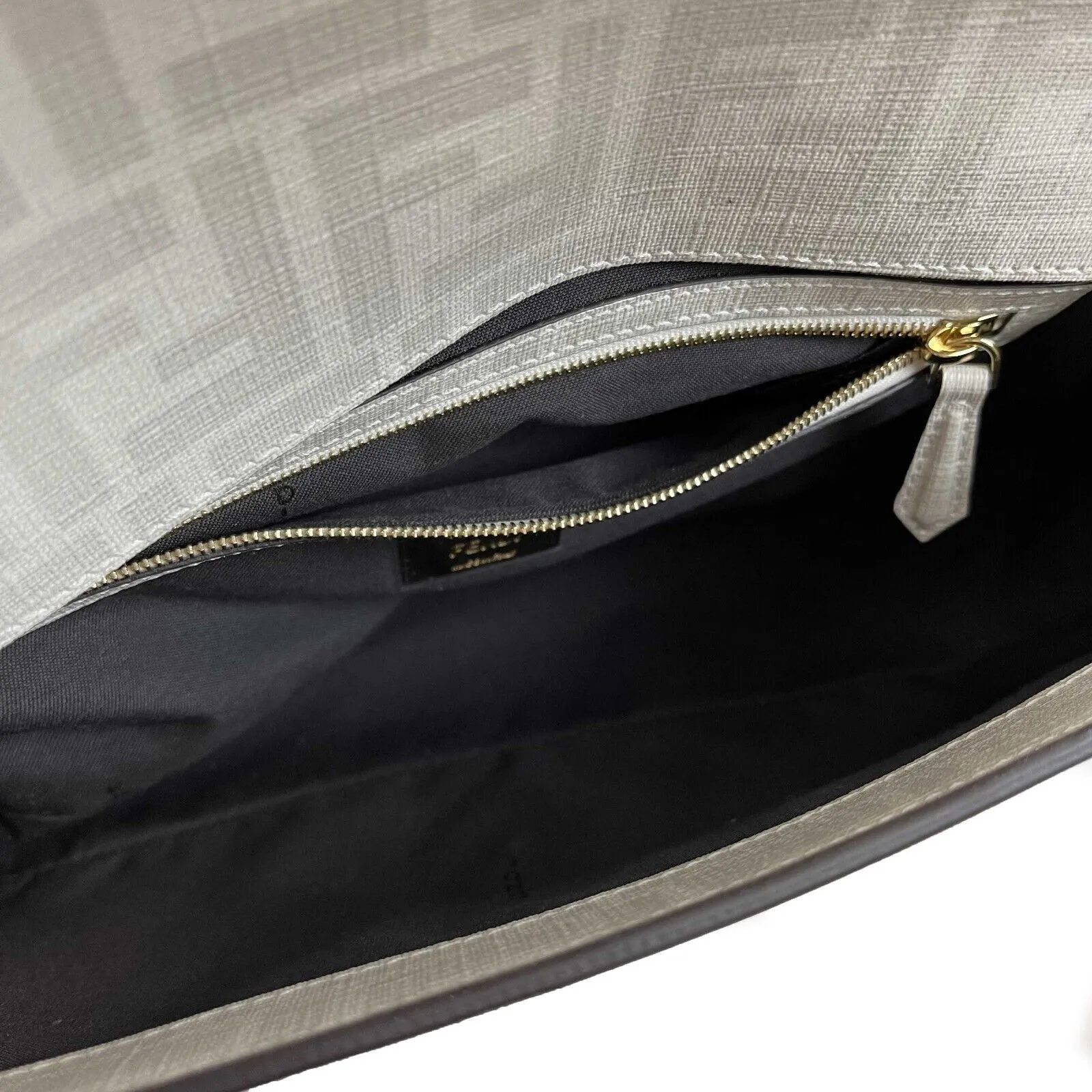New Fendi White FF Glazed Baguette Crossbody in Bianco Perla with Bikini Girls Pattern - Without Tags