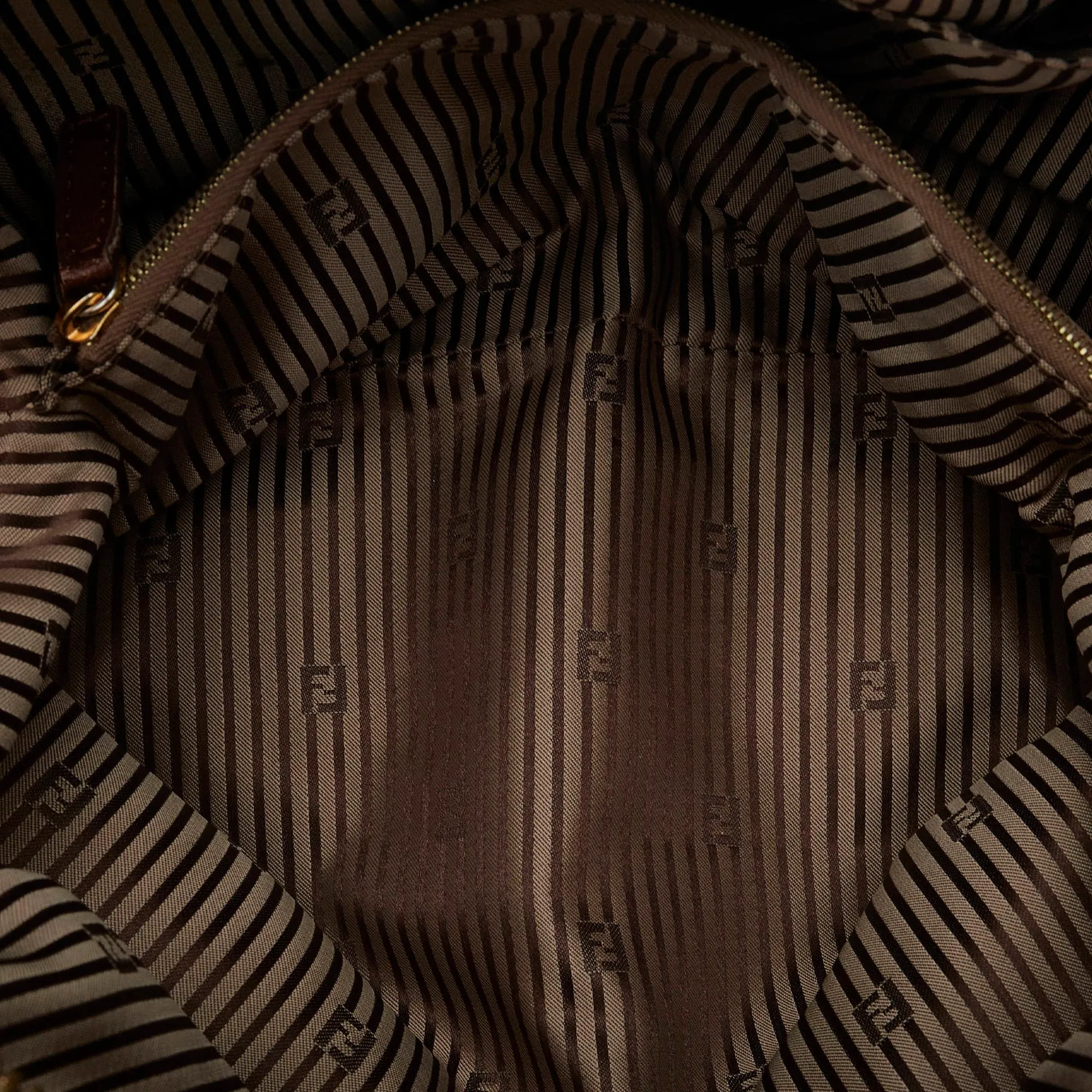 Fendi Colorblock Chameleon Handbag (SHG-pJgRwz)