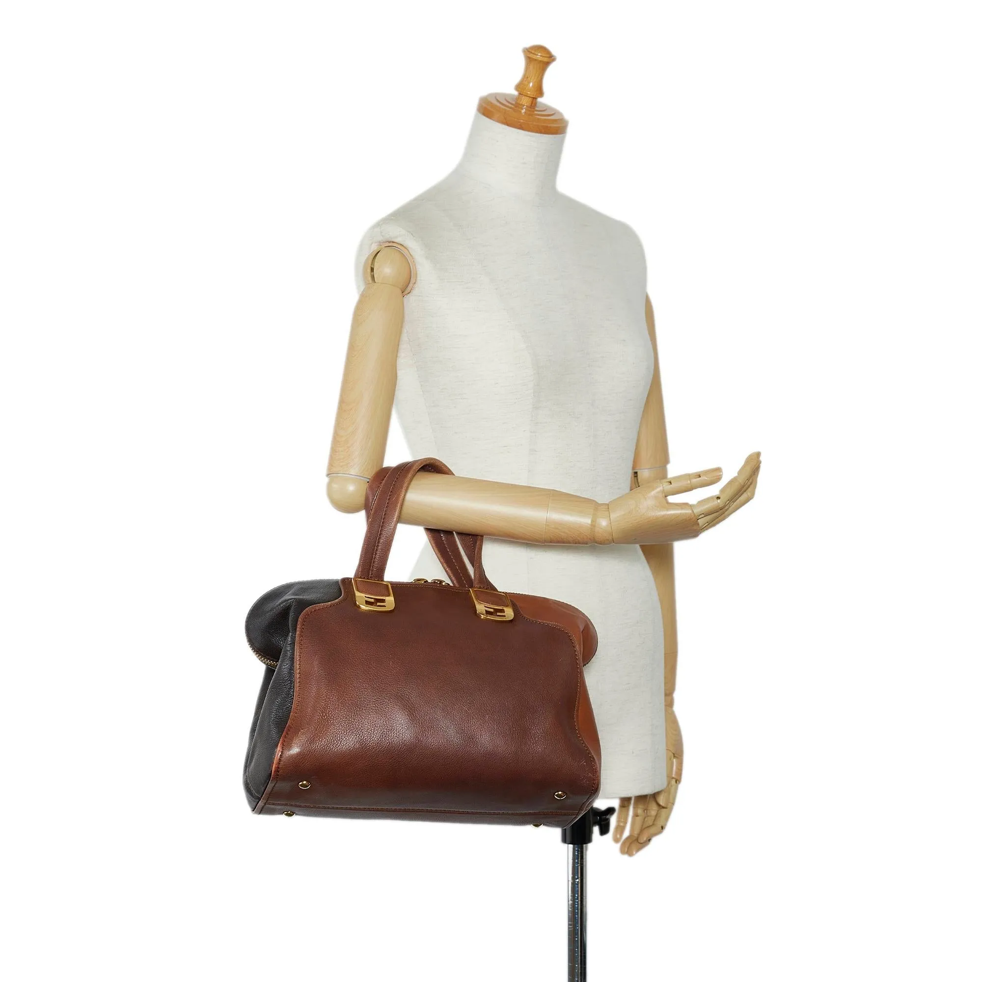 Fendi Colorblock Chameleon Handbag (SHG-pJgRwz)