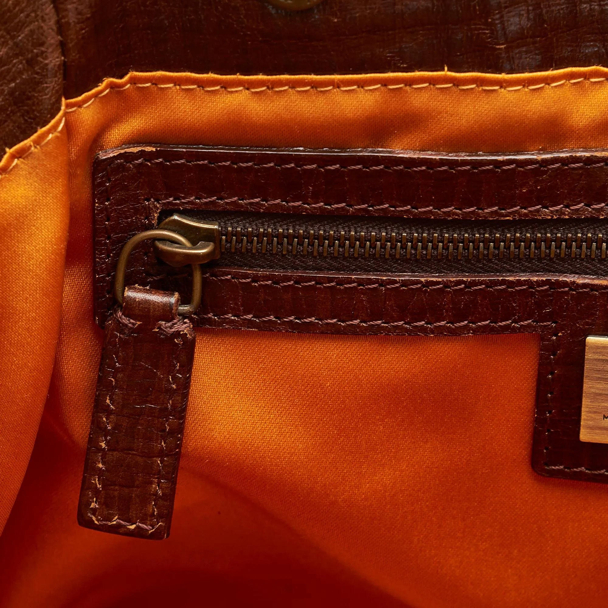 Fendi Etniko (SHG-KlwCLx)