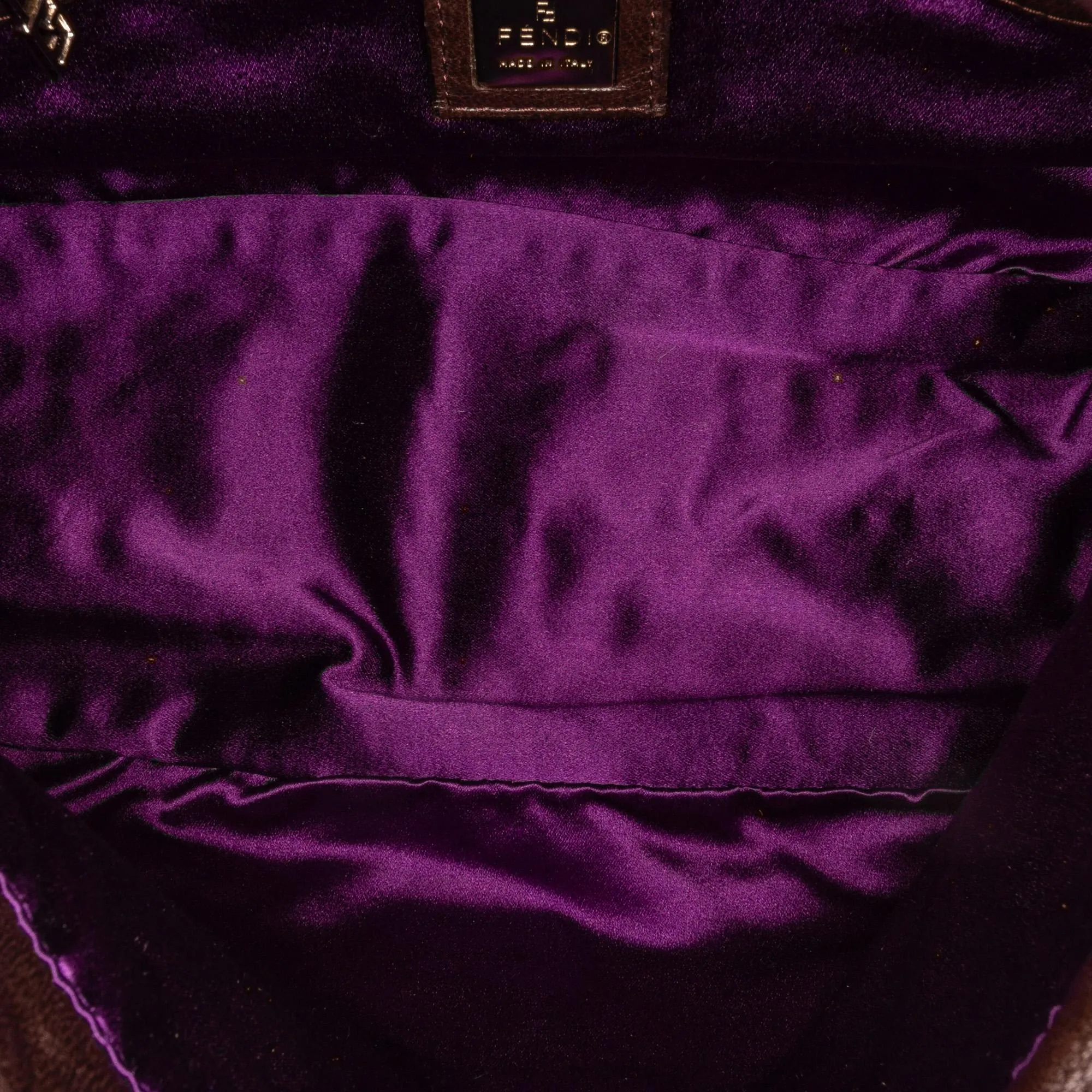 Fendi Leather Mamma Forever (SHG-TTZfIm)