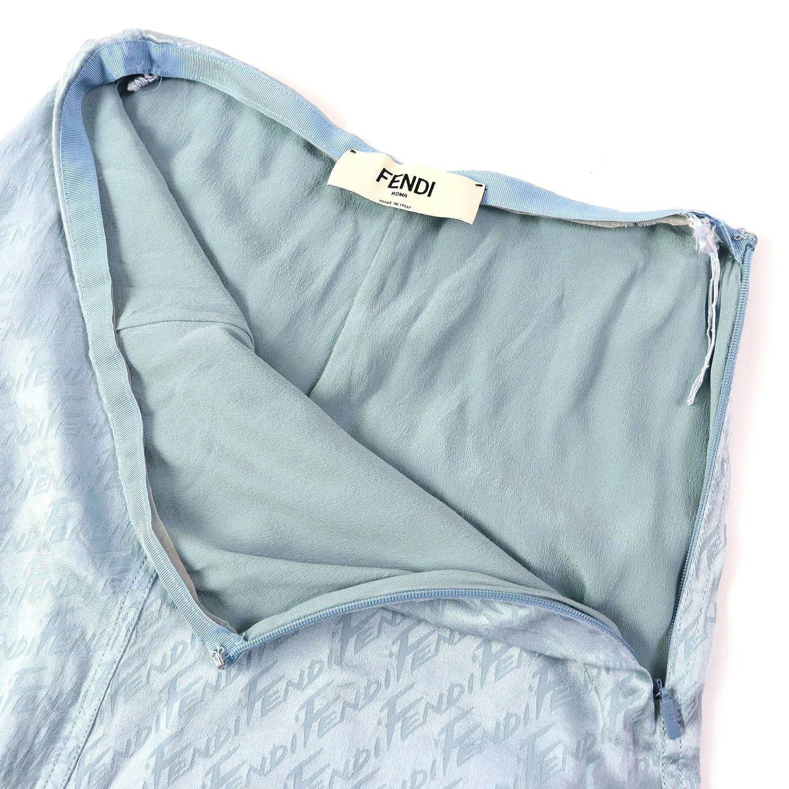 FENDI Long skirt FQ7226 silk Light blue 36