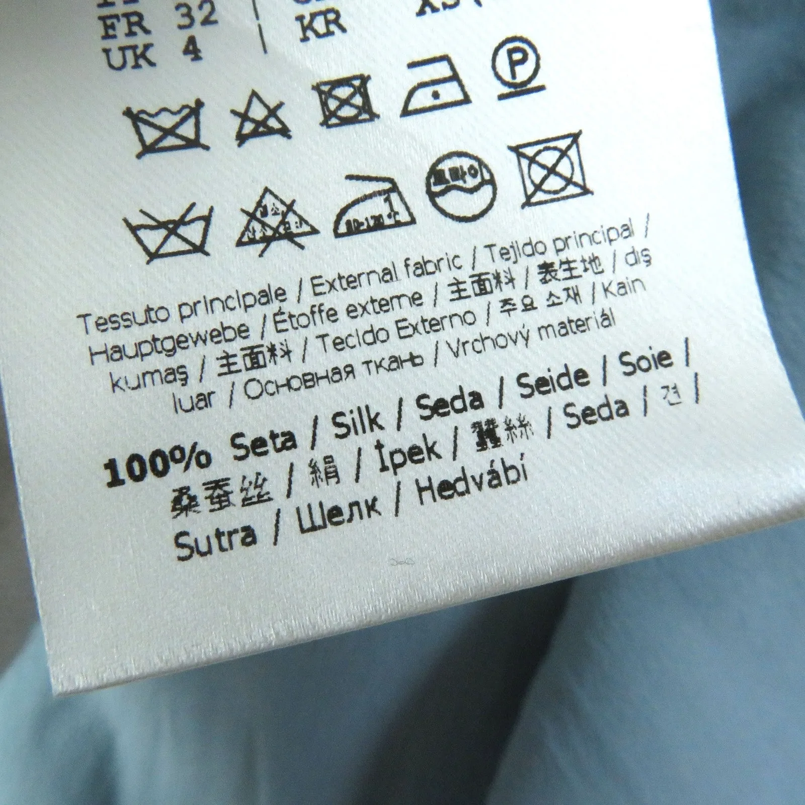 FENDI Long skirt FQ7226 silk Light blue 36