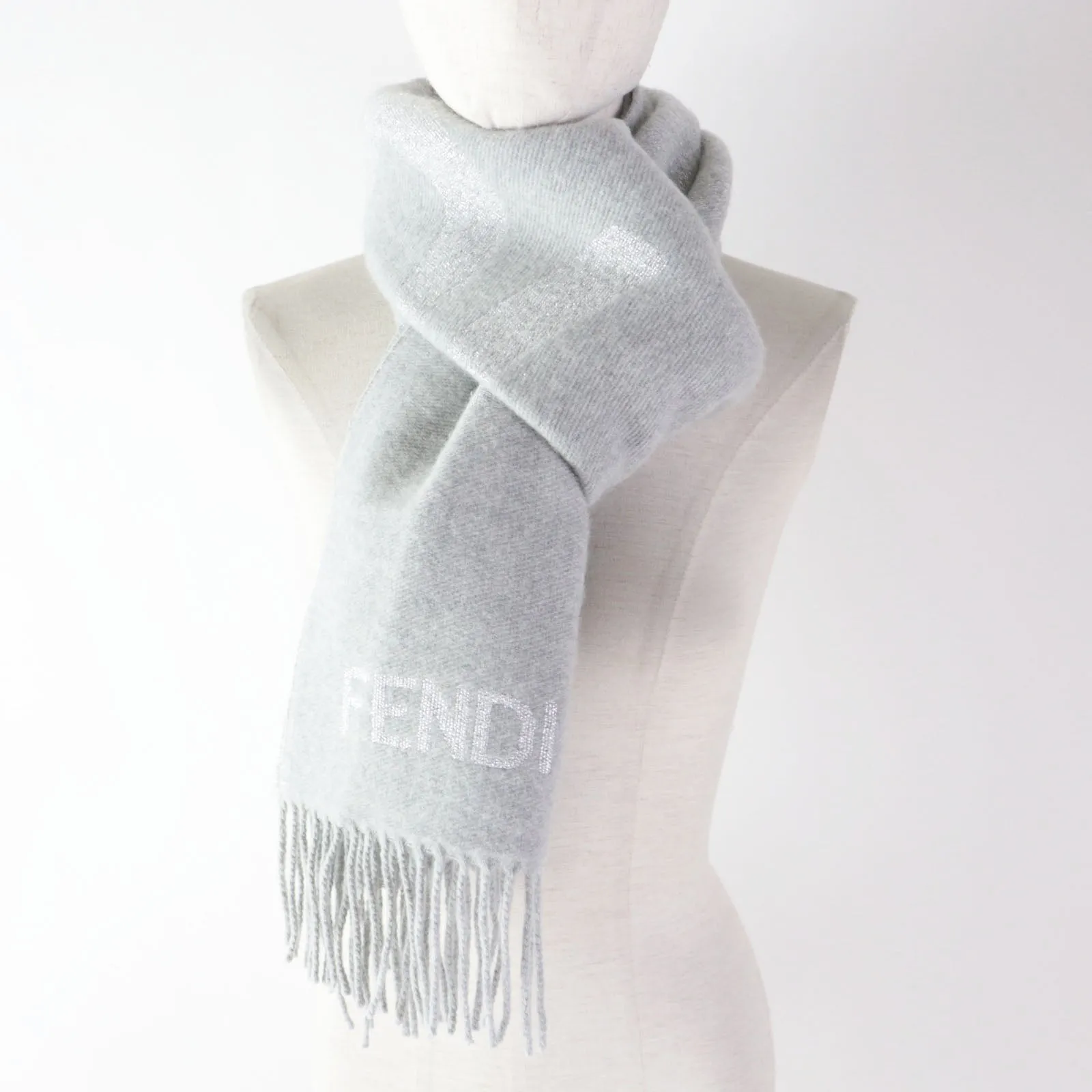 FENDI Scarf Main: 60% wool, 23% cashmere, 13% rayon, 4% metal fiber Light Gray Silver FXT485 AROQ TU Women Used