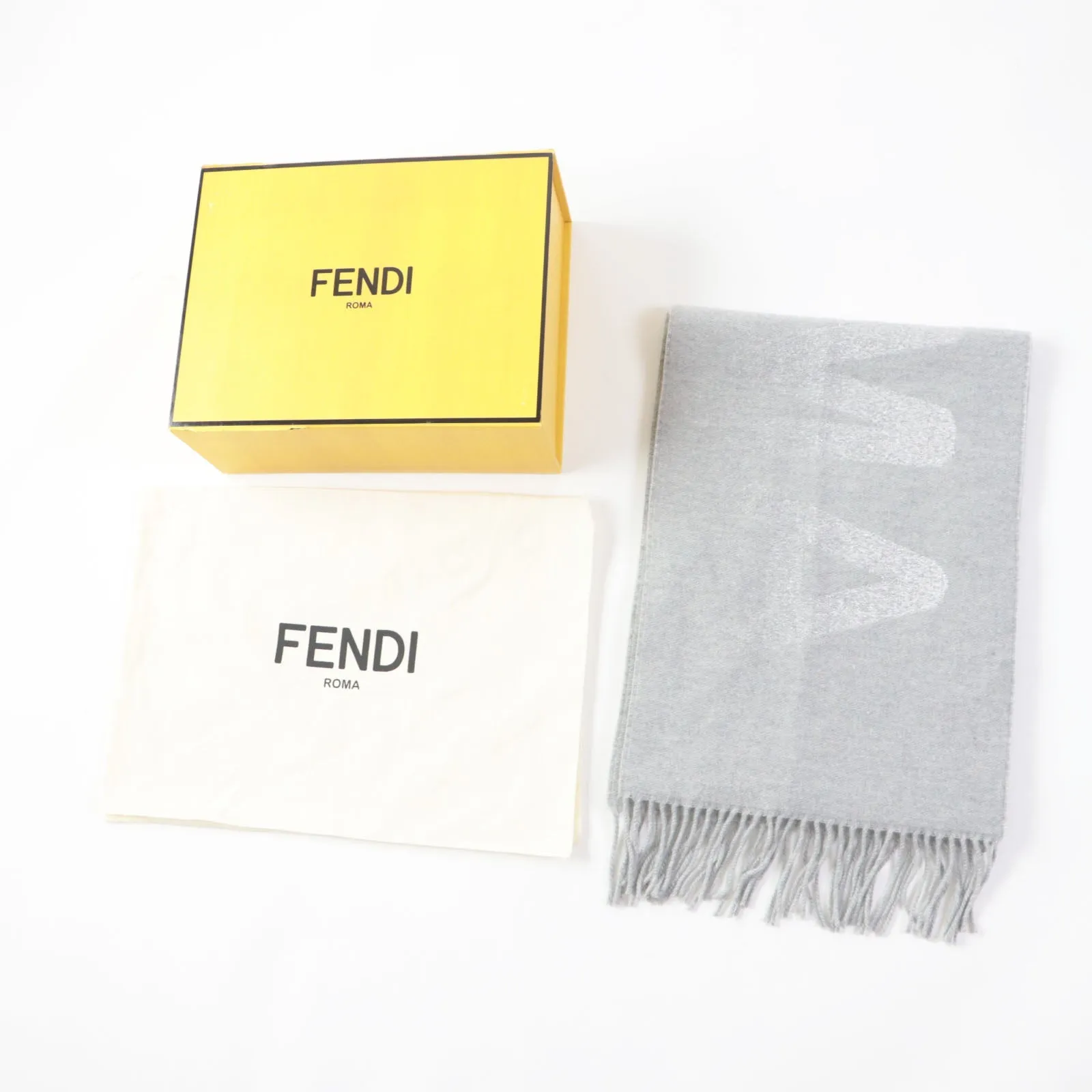 FENDI Scarf Main: 60% wool, 23% cashmere, 13% rayon, 4% metal fiber Light Gray Silver FXT485 AROQ TU Women Used