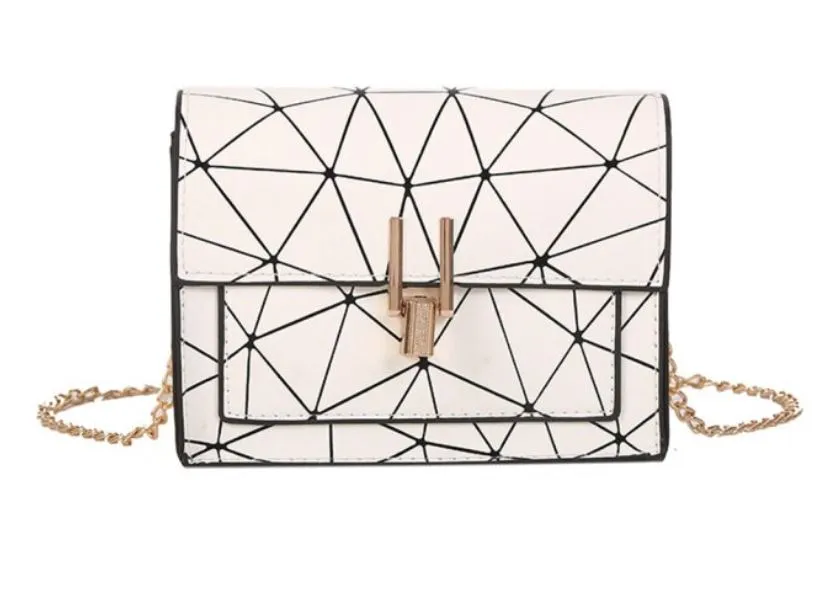 PB194 White Geometric Design Shoulder Bag